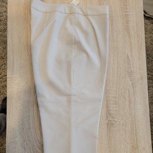 NWT - Light Khaki Talbots  Capri Dress Trousers 10P